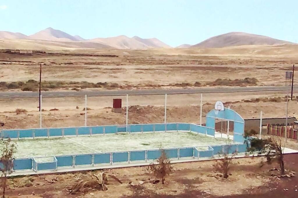 Sunset House Et Piscine Leilighet Parque Holandes Eksteriør bilde
